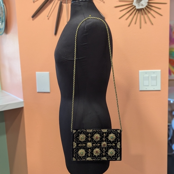Vintage 70s Velvet Embroidered Handbag Gypsy Hippie Flap Shoulder Bag Clutch - Picture 12 of 15